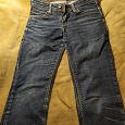 Отдается в дар женские джинсы 42-44 LEVIS