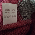 Отдается в дар женский свитер 42 -44 размера