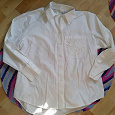 Отдается в дар Белая блуза 48- 50 размер
