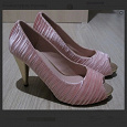 Отдается в дар Розовые туфли, 38,5? размер, стелька 25 см.
