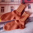 Отдается в дар Новые вязаные носки.
