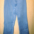 Отдается в дар джинсы женские (2 штуки)