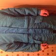 Отдается в дар Демисезонная женская куртка, яркий цвет, размер 54-56