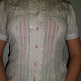 Отдается в дар нежно-розовая женская блузочка с отделкой