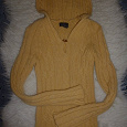 Отдается в дар свитер размера xs..40-42 рост от 165 см
