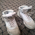 Отдается в дар утепленные кроссовки Reebok