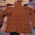 Отдается в дар тёплый мужской свитер на 44 размер и рост 165 см