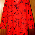 Отдается в дар Женское демисезонное пальто красного цвета (44-46 рр)