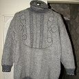 Отдается в дар Теплый свитер.50-54 размер