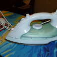 Отдается в дар Утюг Elenberg SI-3007
