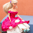 Отдается в дар Кукла Barbie с приданым