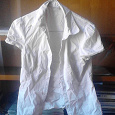 Отдается в дар Белые блузки 44-46 размер