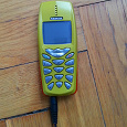 Отдается в дар Телефон Nokia рабочий старенький с чехлом