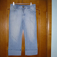 Отдается в дар джинсовые бриджи 48-50 размер