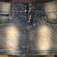 Отдается в дар Юбка джинсовая короткая (38-40 размер)