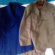 Отдается в дар Мужская одежда винтаж пакетом: 2 пиджака + брюки и костюм