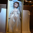 Отдается в дар фарфоровая кукла невеста