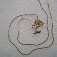 Отдается в дар Винтажная цепочка с кулоном «Золотая Нефертити»