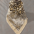 Отдается в дар Женский платок с леопардовой расцветкой