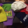 Отдается в дар Головные уборы, шапки — шарфы для взрослых и детей