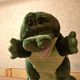 Отдается в дар Мягкая игрушка для кукольного театра«крокодил»