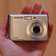 Отдается в дар Фотоаппарат SAMSUNG intelligent LCD 8,1 mp
