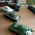Отдается в дар модели танков и техники и коллекция журналов«Русские танки»
