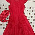 Отдается в дар Красивое кружевное платье 46 размер