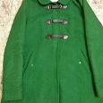 Отдается в дар Зеленое пальто на осень/весну размер М