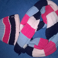 Отдается в дар Веселый комплект шапка+шарф