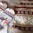 Отдается в дар Чехлы для подушек (2 шт) + для валиков (2 шт) декоративные (восточный стиль)