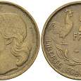 Отдается в дар 10, 20 и 50 франков с петушками.