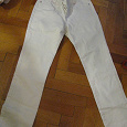 Отдается в дар белые женские джинсы Ril's, 44
