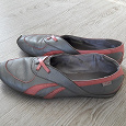 Отдается в дар спортивные туфли Reebok