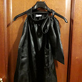 Отдается в дар Блузка черная шелковая с бантом без рукавов