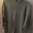 Отдается в дар Женский свитер 50 размера