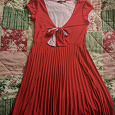 Отдается в дар Красное платье 44 размер