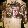 Отдается в дар блуза, размер 42, верх прозрачное кружево
