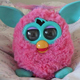 Отдается в дар Ферби Furby розовый с хохолком