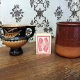 Отдается в дар Керамика — вазочка и стаканчик