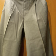 Отдается в дар Мужские брюки новые ПОТ 41 см.Длина 122