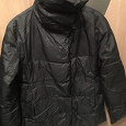 Отдается в дар Куртка женская утеплённая б/у размер 48-50, цвет черный