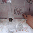 Отдается в дар бутылка в форме графина хрустальная с декоративной крышкой