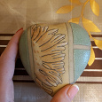 Отдается в дар Шкатулка керамика сердце