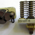Отдается в дар Подстроечные конденсаторы с воздушным диэлектриком малогабаритные 2кпвм-6. 2 шт.