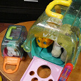 Отдается в дар Игрушечные переноски для животных и всякий игрушечный инструмент ветеринарноо врача