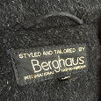 Отдается в дар Пальто шерстяное Berghaus, соответсвует 48 размеру