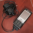 Отдается в дар Телефон Sony Ericsson Cyber-shot k800i и зарядка к нему