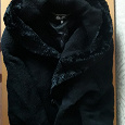Отдается в дар Пальто зимнее черное с капюшоном