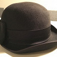 Отдается в дар Фетровая шляпка чёрная с бантом